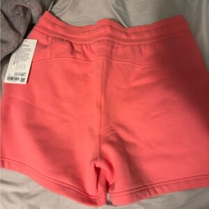 Womens Lulu shorts